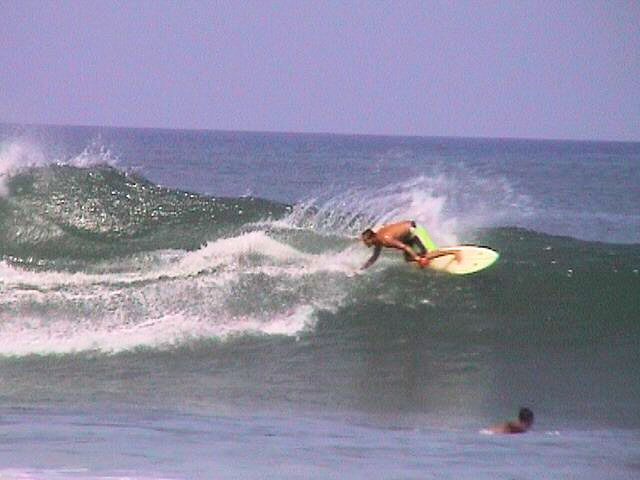 Surfing How To Perform A Roundhouse Cutback